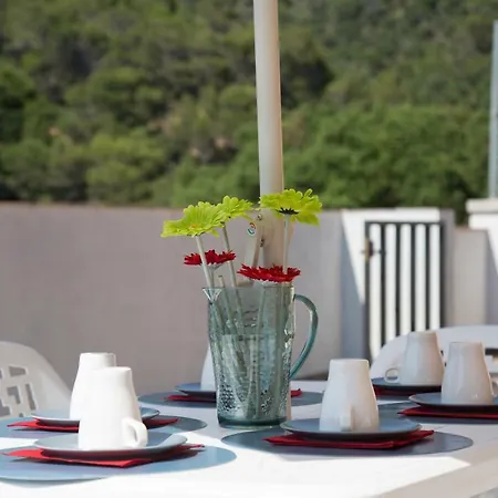 Family * טוסה דה מאר